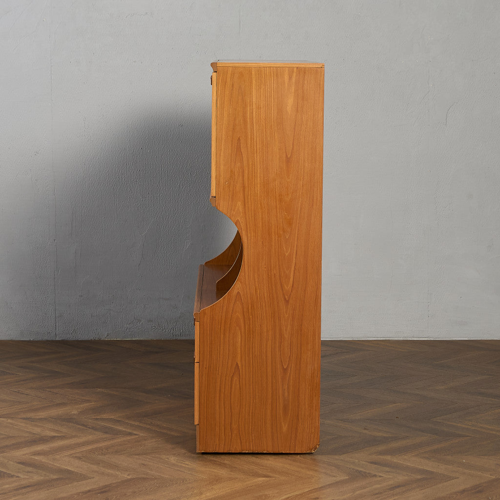 ヴィンテージ ハイサイドボード