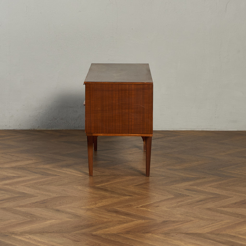 イギリス ヴィンテージ サイドボード