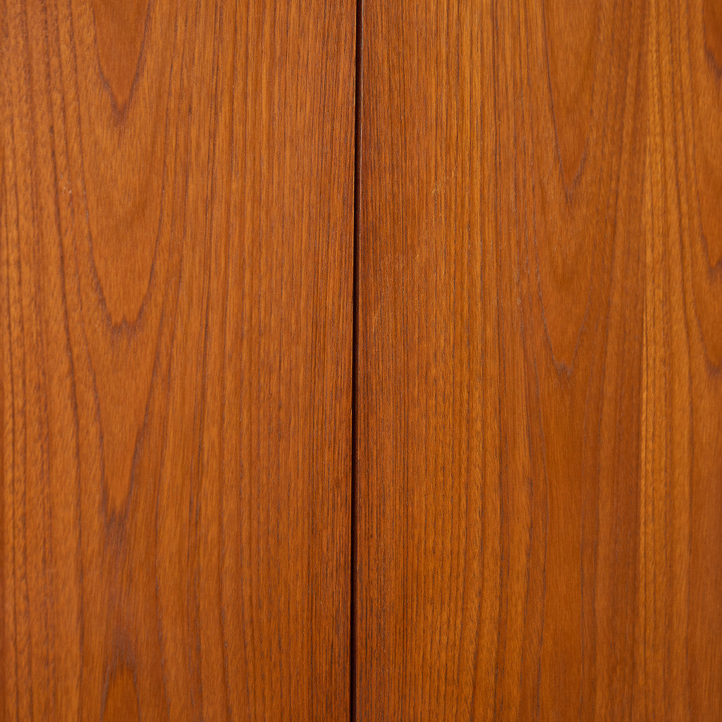 Fresco 2ドア ワードローブ (2100D)