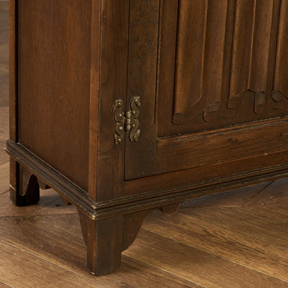 ガラス キャビネット