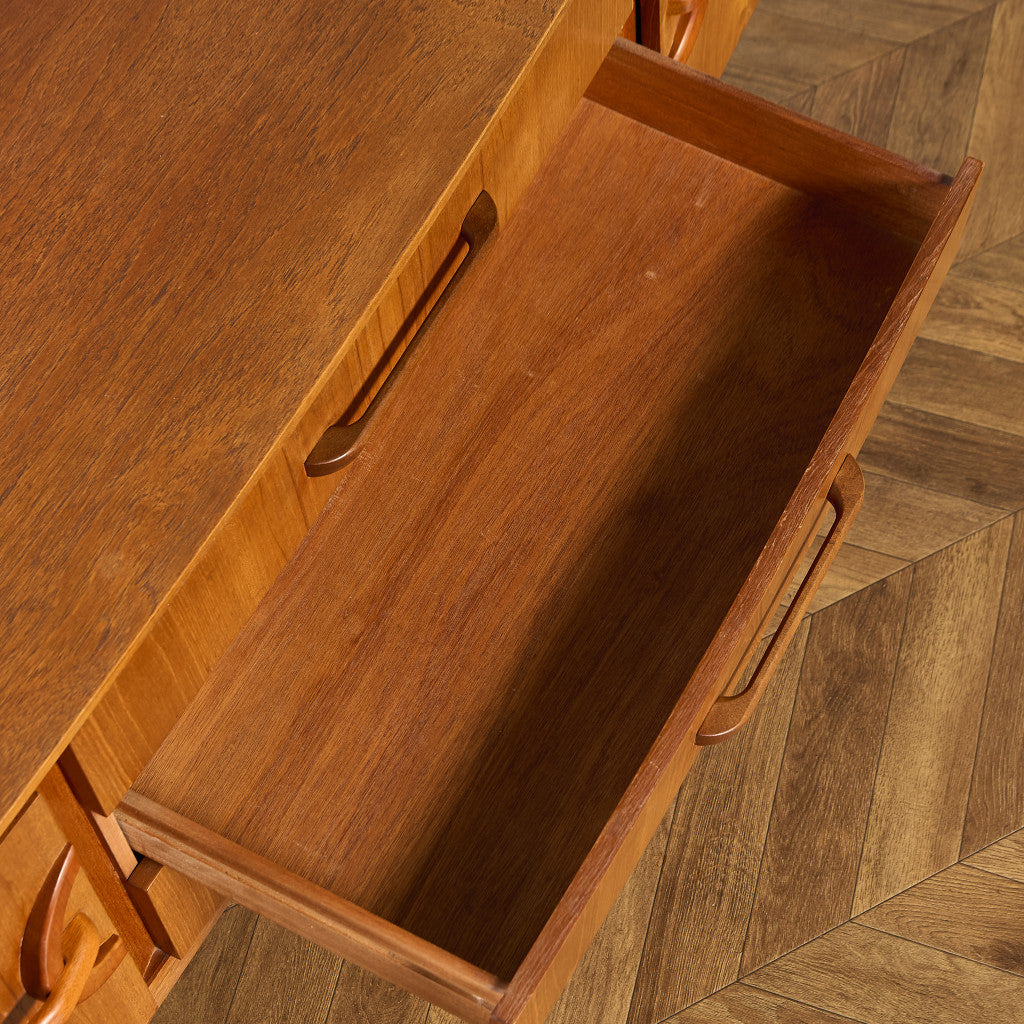 ヴィンテージ サイドボード