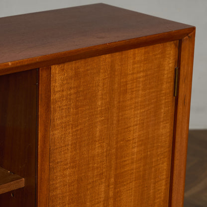 ヴィンテージ ガラスキャビネット