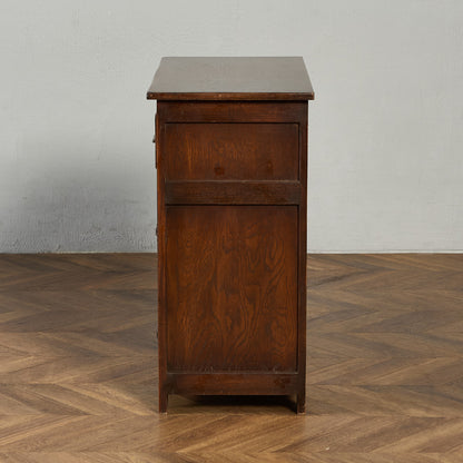 英国 クラシック キャビネット