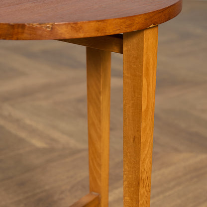 Novy Domov社 Poul Hundevad ネストテーブル