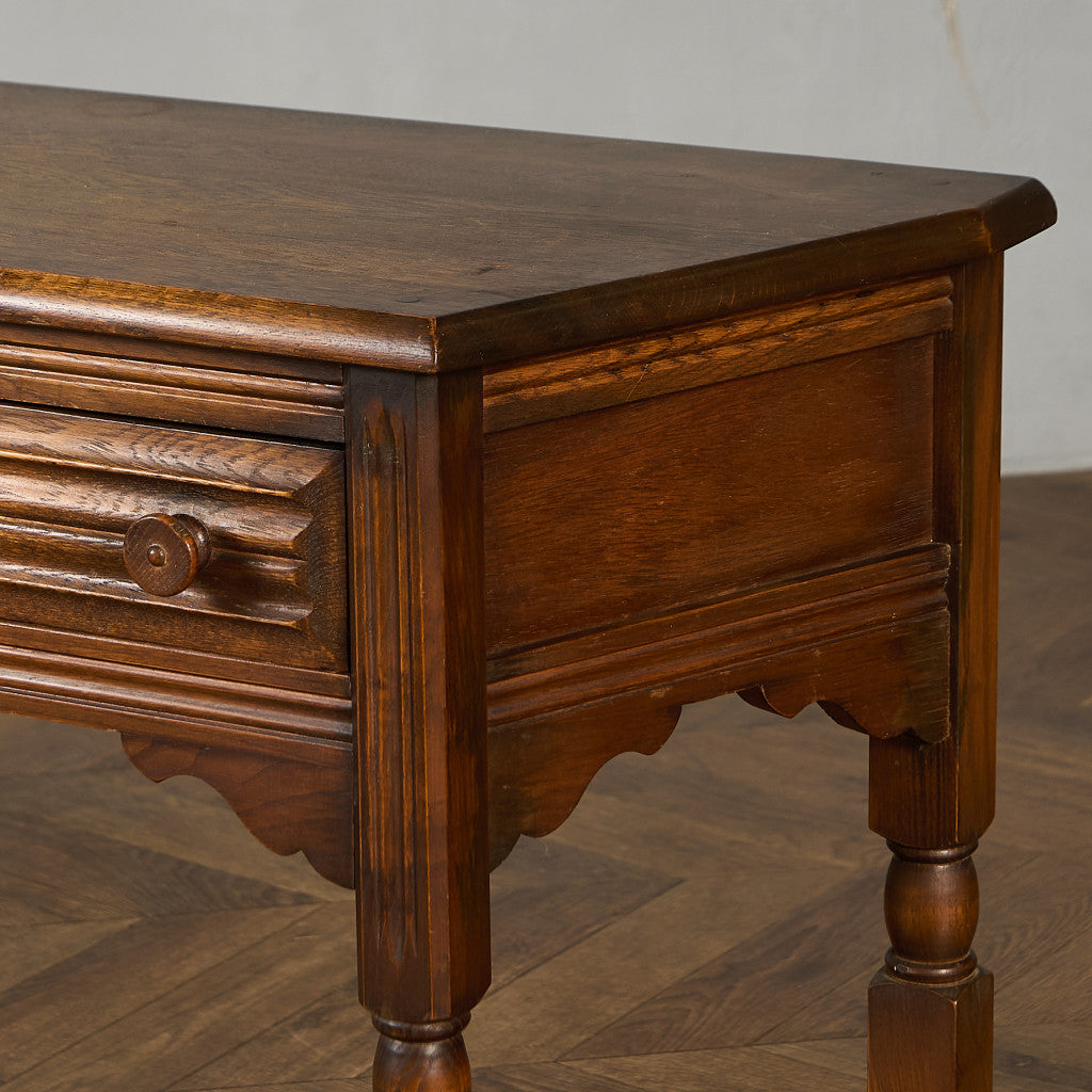 英国 クラシック サイドキャビネット サイドテーブル