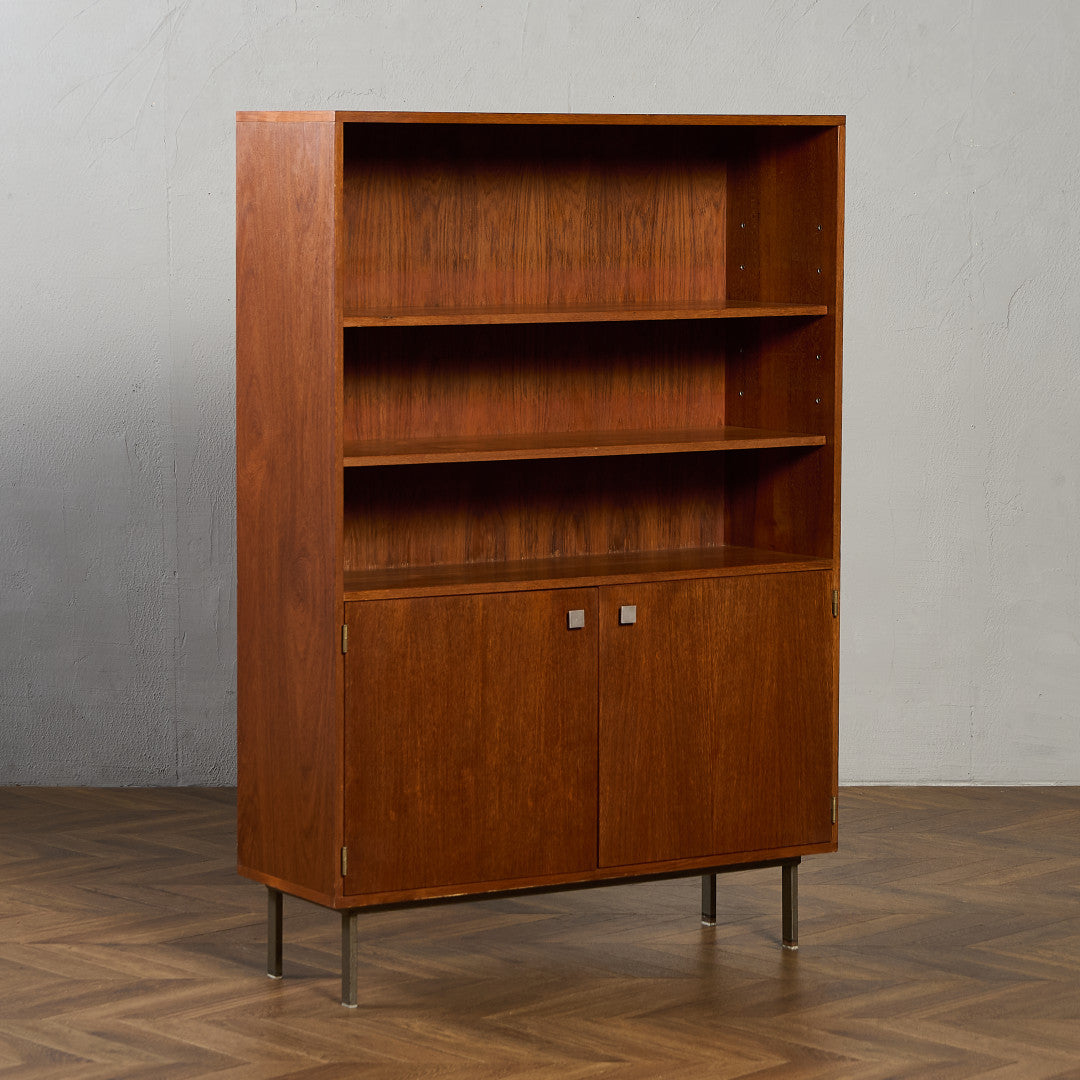 英国 ヴィンテージ キャビネット