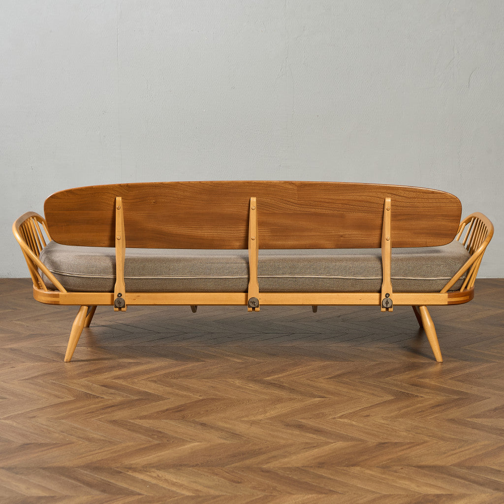 ウィンザー スタジオカウチソファ デイベッド