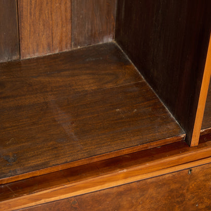 英国 アンティーク ワードローブ