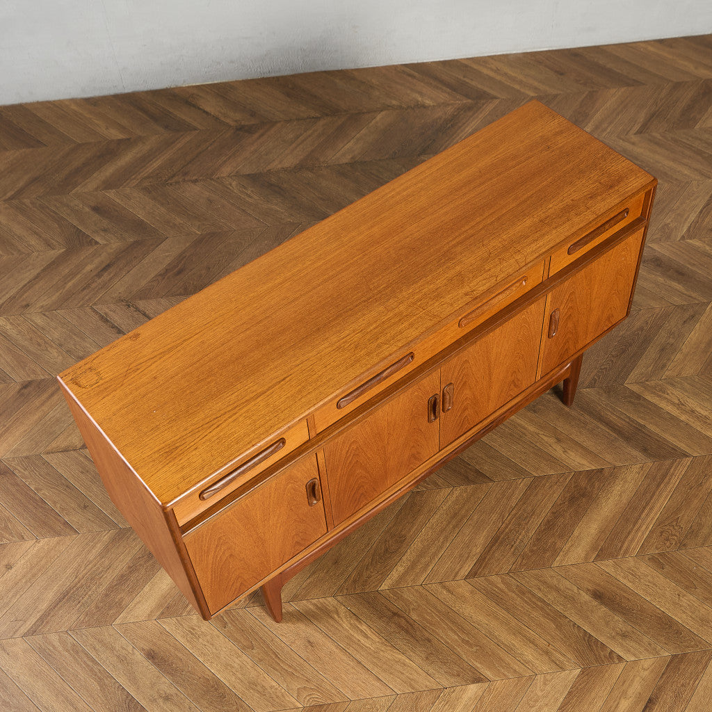 ジープラン G-PLAN Fresco ヴィンテージ 脚付き サイドボード (4072