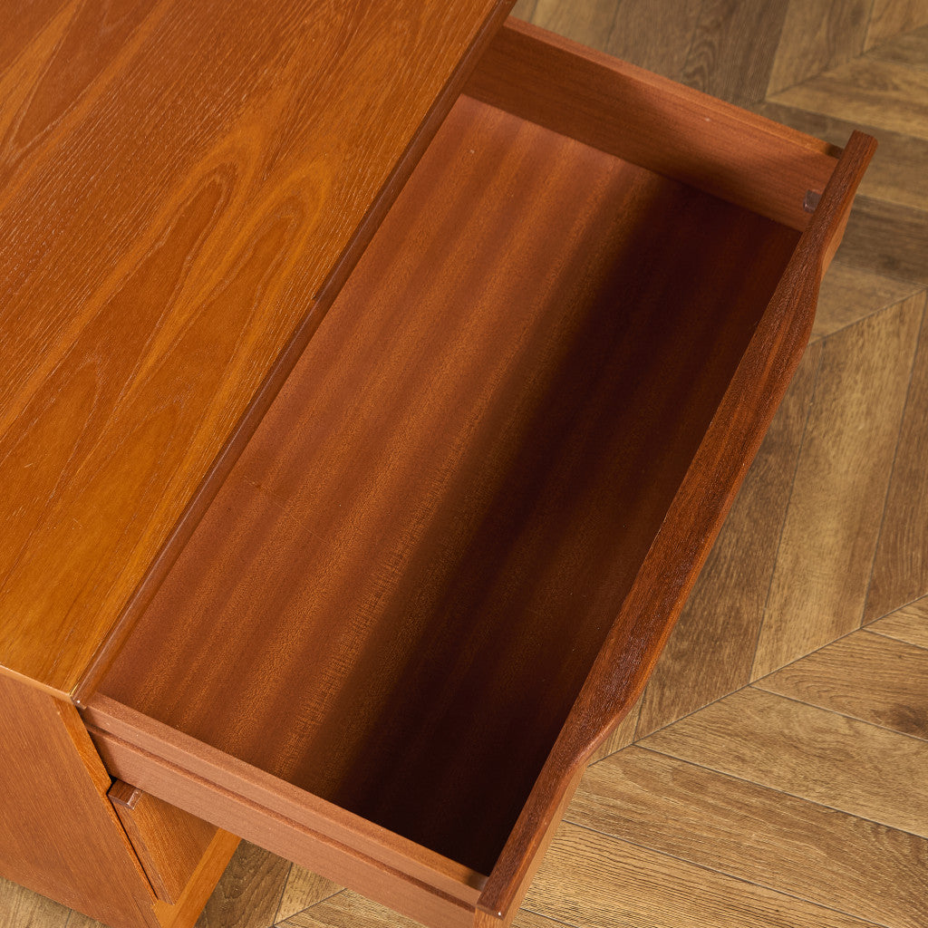 英国ヴィンテージ ハイサイドボード / ハイボード