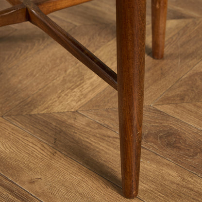 サーキュラーチェア