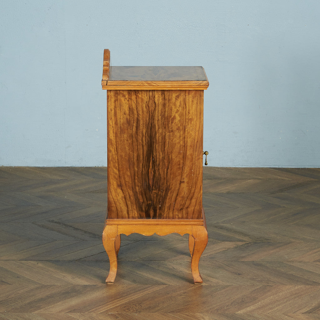 British Classic Bedside Cabinet #82054