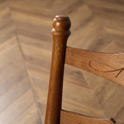 英国クラシック ラダーバック アームチェア