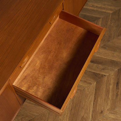 イギリス ヴィンテージ サイドボード カップボード