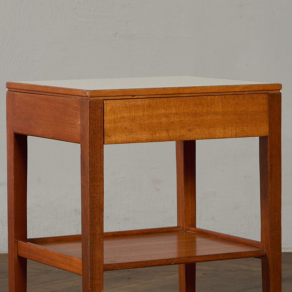 英国 ヴィンテージ サイド キャビネット サイドテーブル