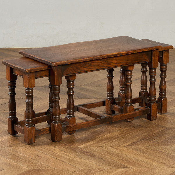 英国 クラシック ネストコーヒーテーブル センターテーブル