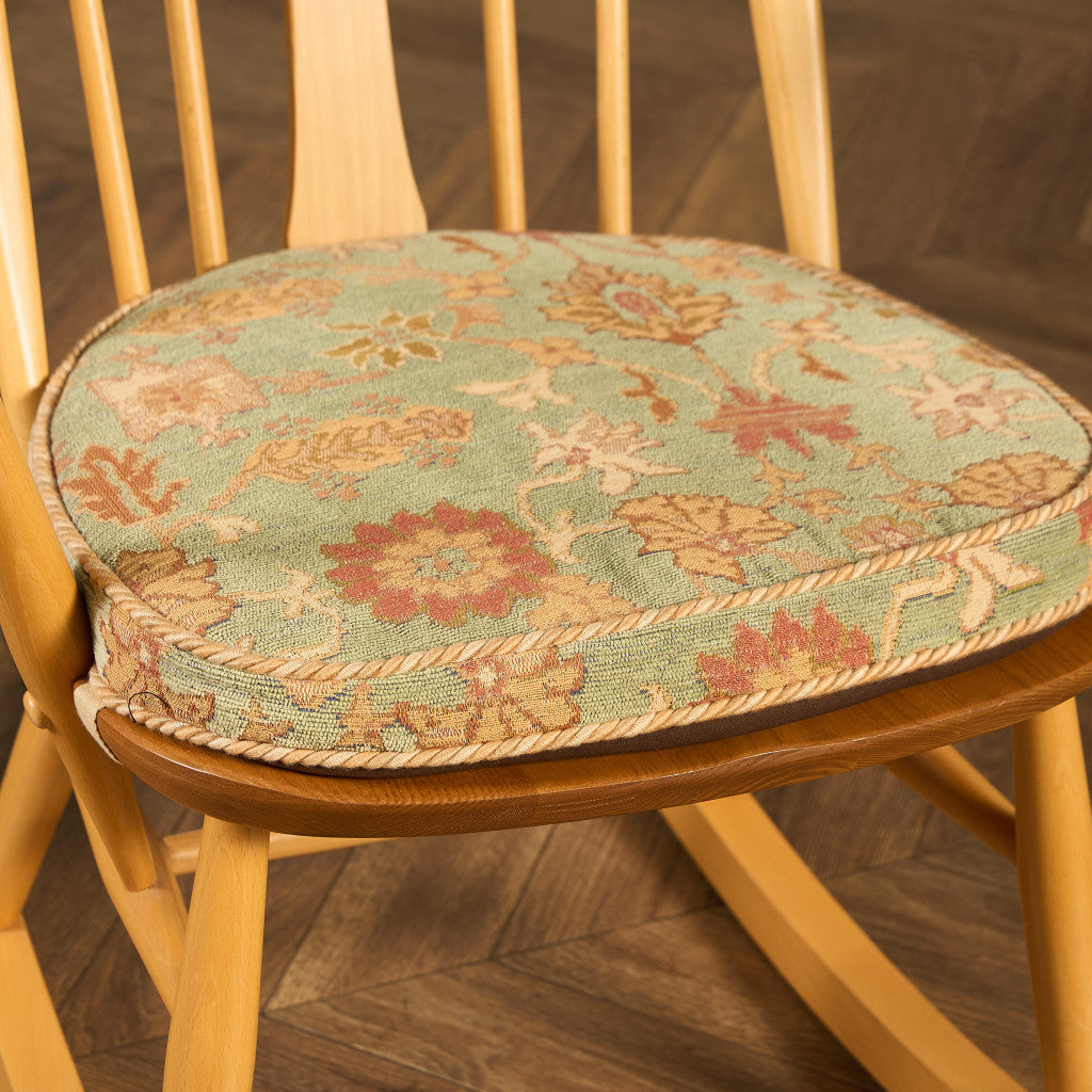 ヴィンテージ スワンバック ロッキングチェア ラウンド型メタルラベル