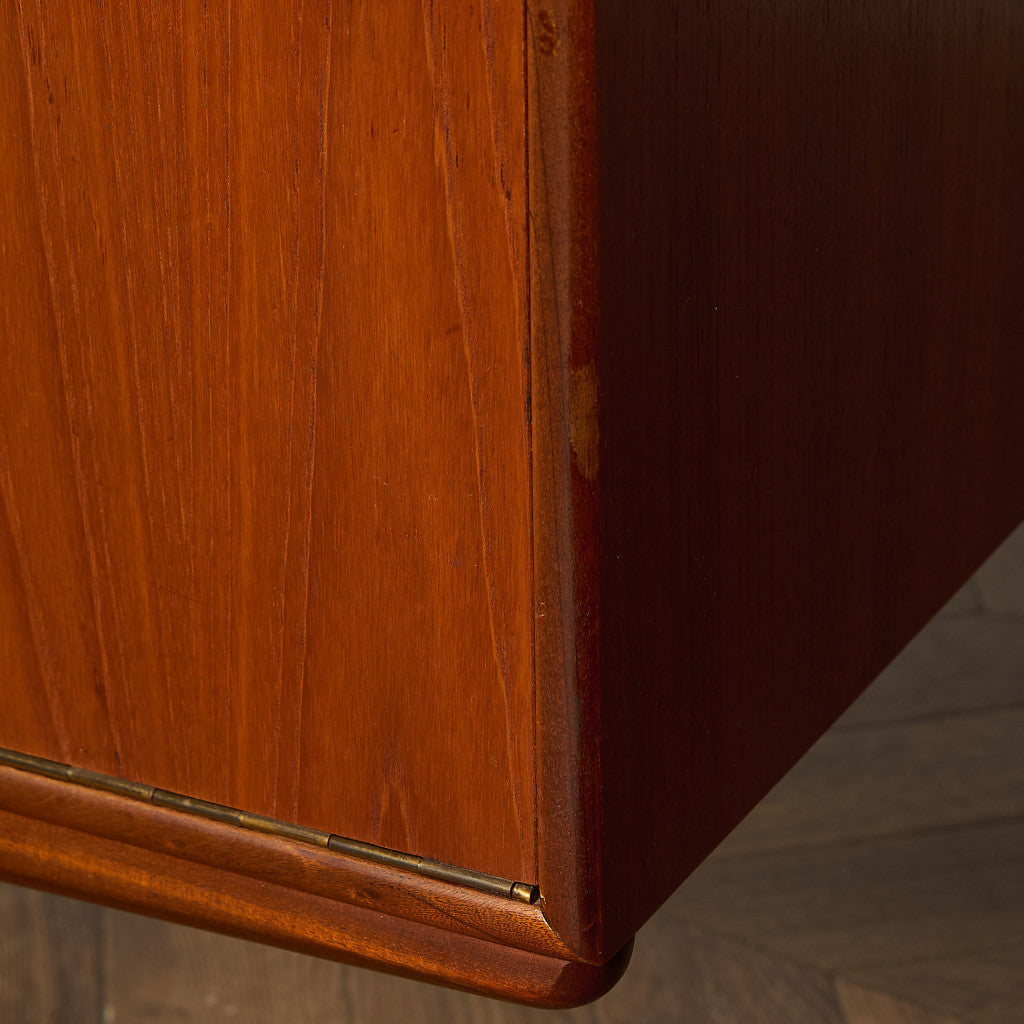 ヴィンテージ サイドボード