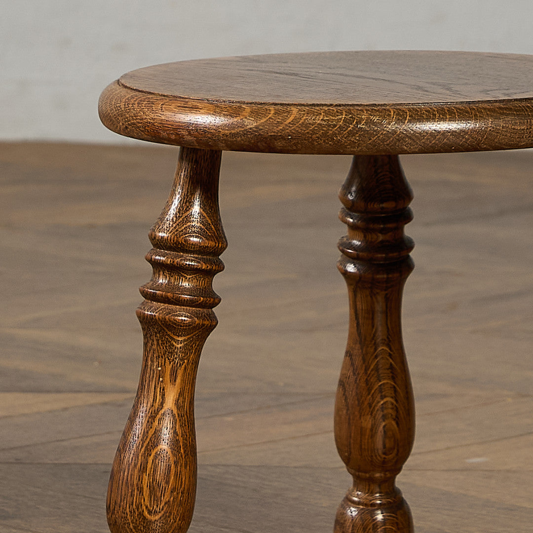 英国 クラシック ミルキングスツール