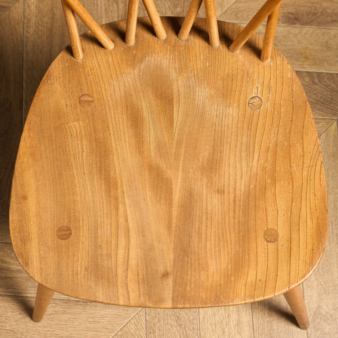 ラティスドチェア