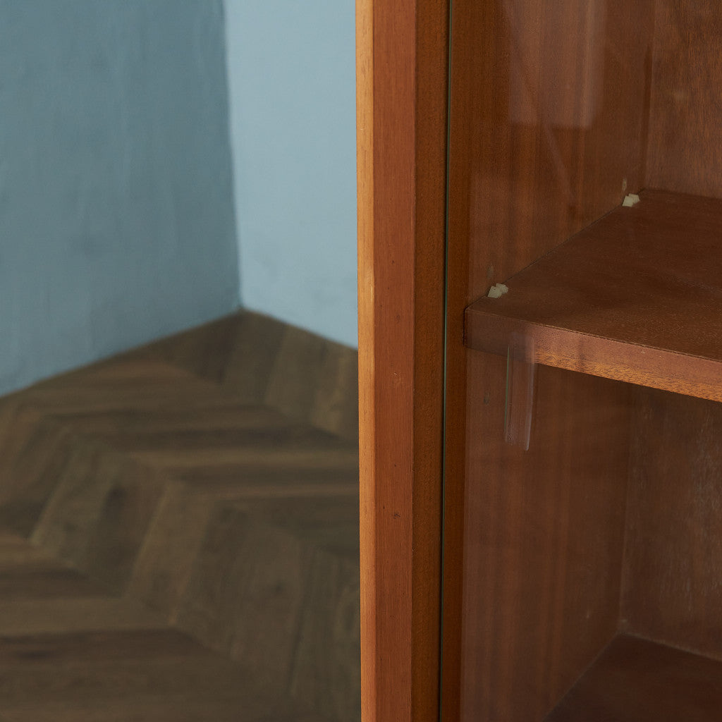 ヴィンテージ ガラスキャビネット