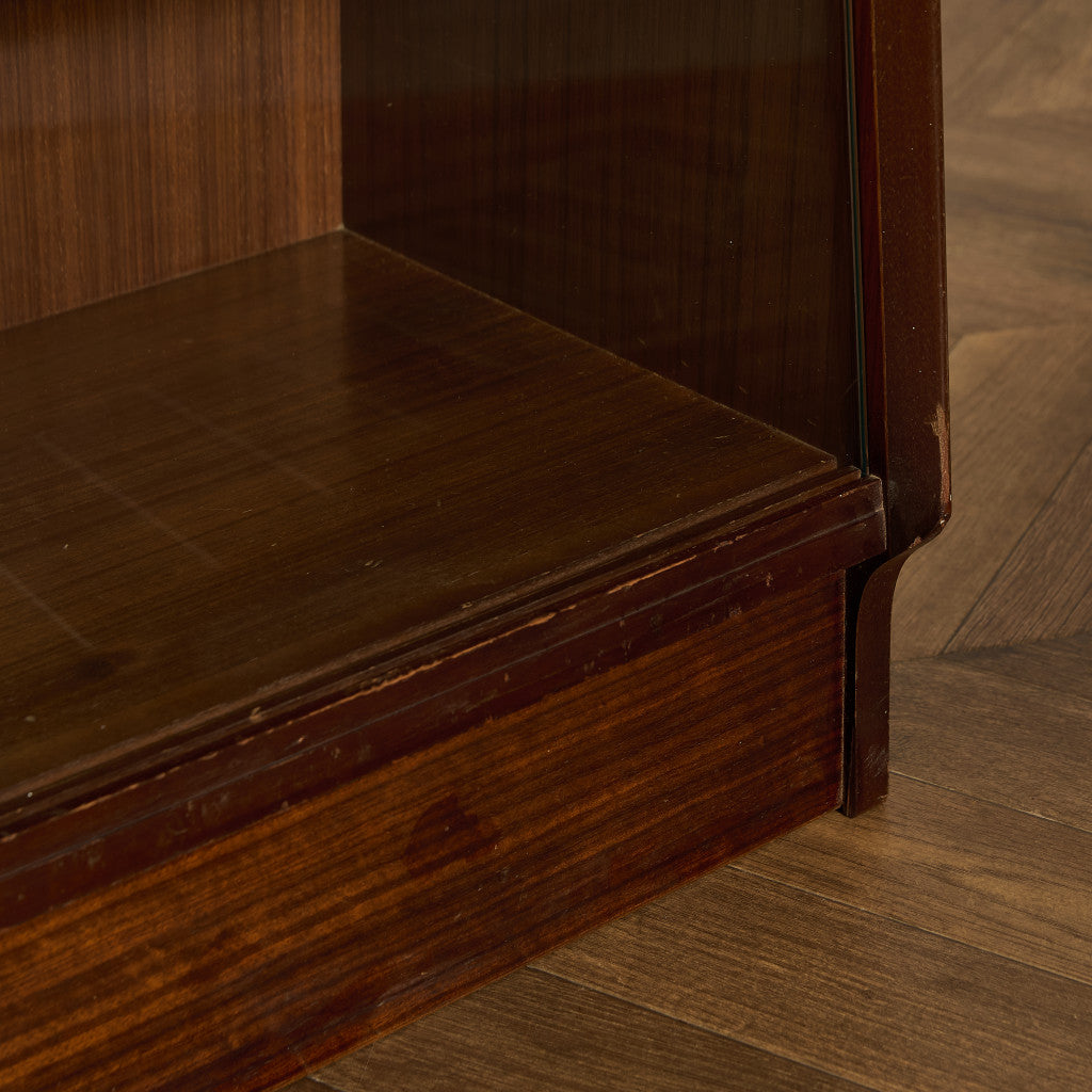 Brandon ヴィンテージ ガラスキャビネット