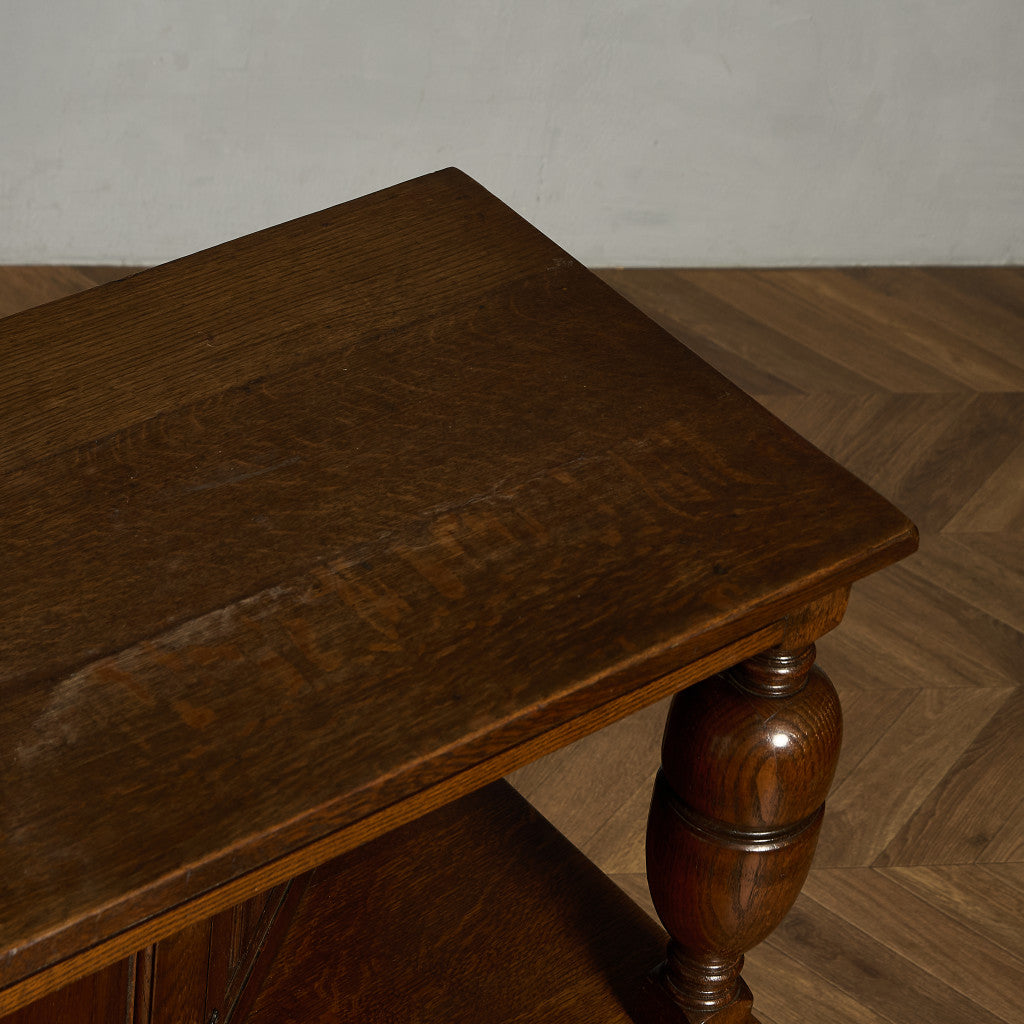 英国 クラシック コートカップボード 食器棚