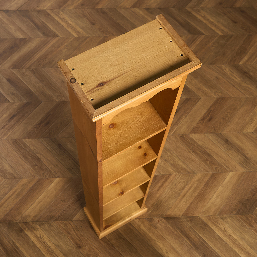 カントリー スタイル パイン材 スリム ブックシェルフ