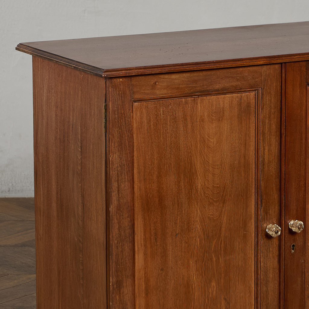 英国 クラシック キャビネット