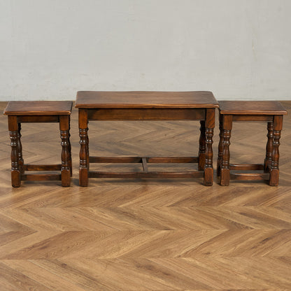 英国 クラシック ネストコーヒーテーブル センターテーブル