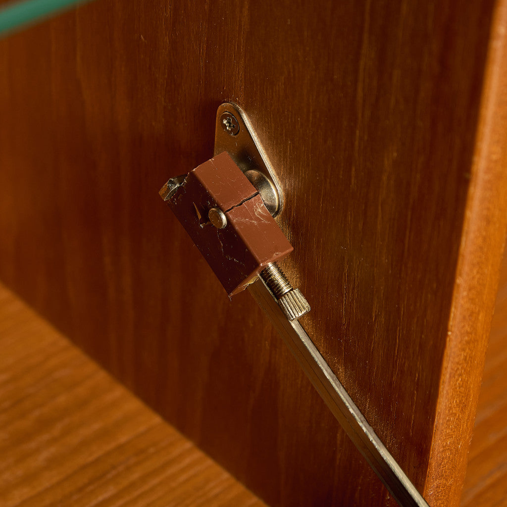 ヴィンテージ ハイサイドボード