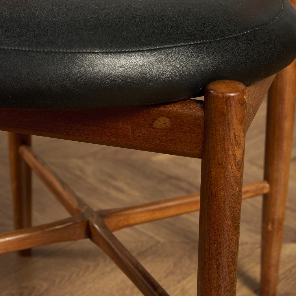 サーキュラーチェア