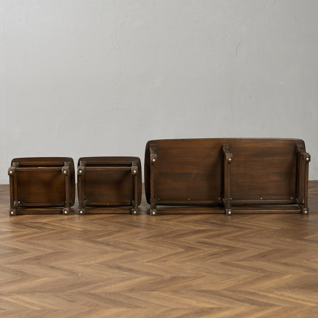 ネスト コーヒーテーブル