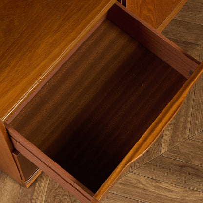 A Quinn (Sales) Ltd ヴィンテージ ウォールユニット