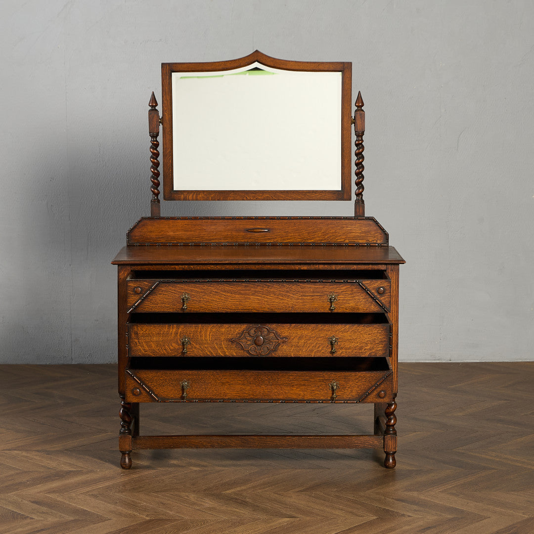 英国 クラシック ドレッシングチェスト ドレッサー