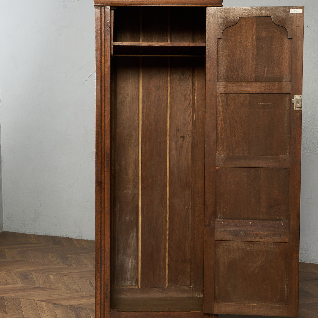 英国 クラシック ワードロープ