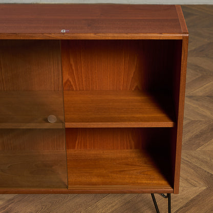 ヴィンテージ ガラス ブックケース カスタム アイアンヘアピンレッグ