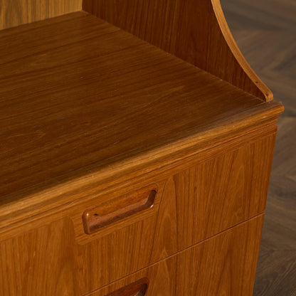 ヴィンテージ ハイサイドボード