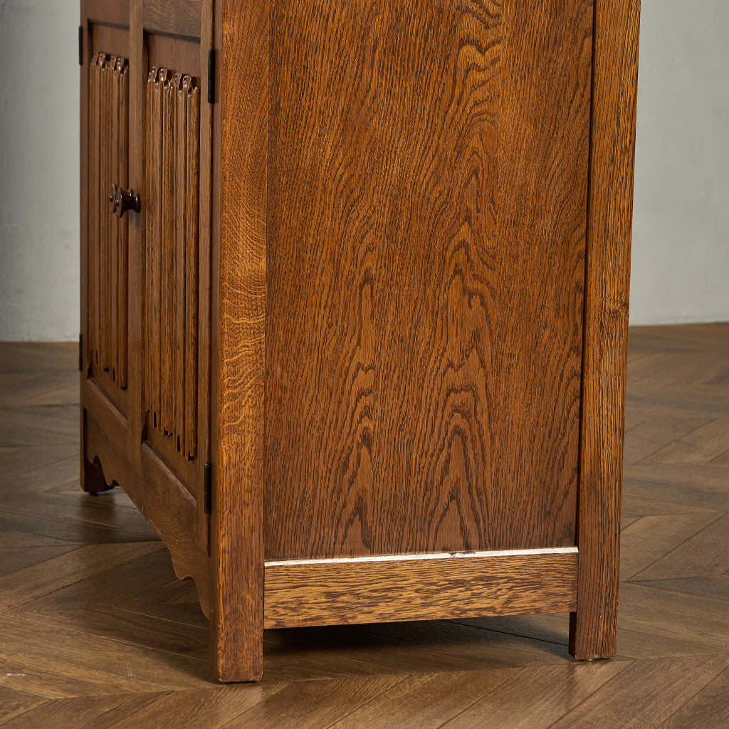 英国クラシック ウェルシュドレッサー  食器棚