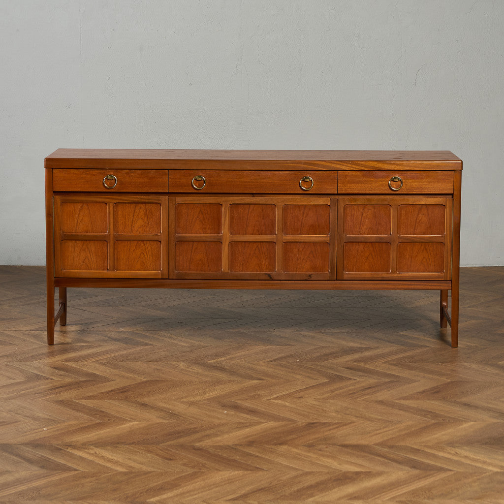 十字扉 ヴィンテージ サイドボード