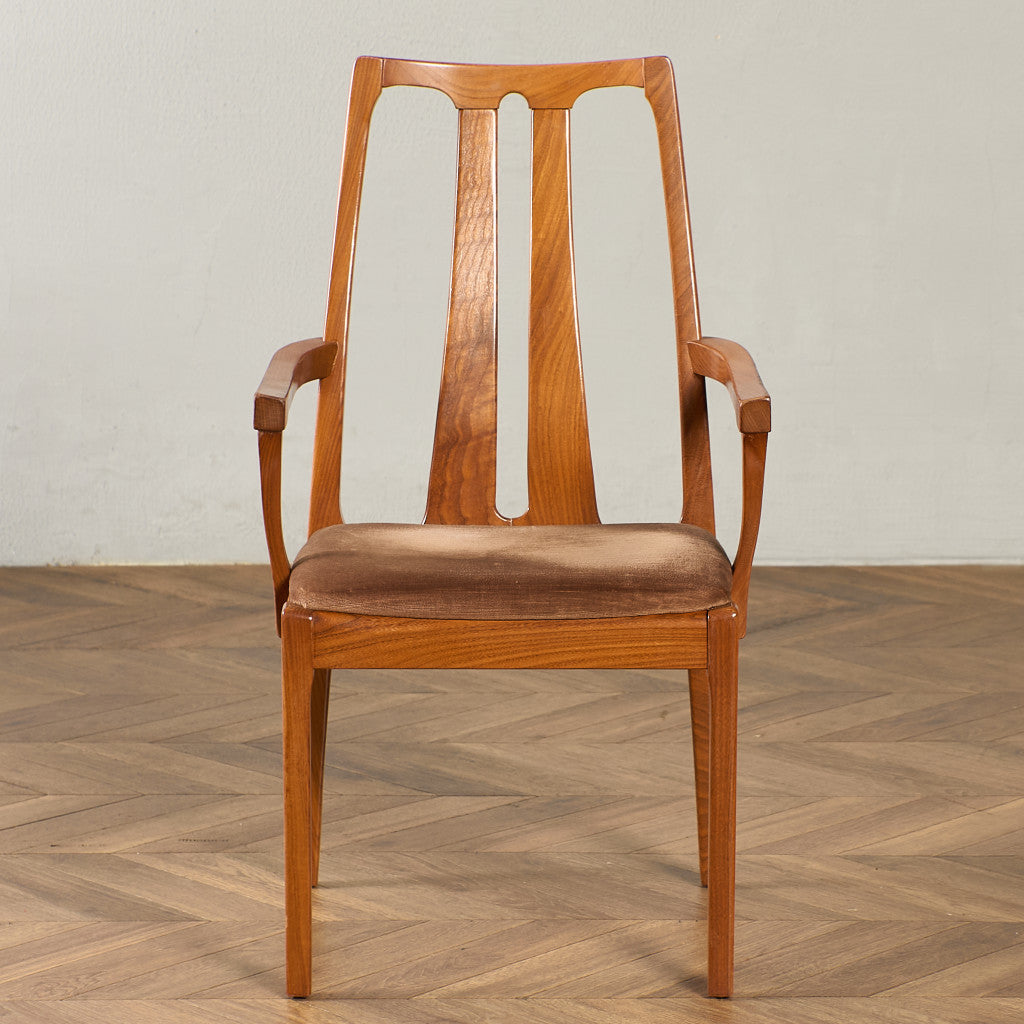 ダイニング アームチェア