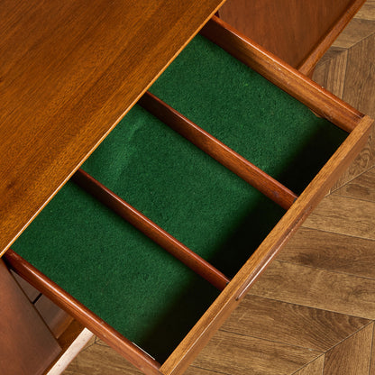 ヴィンテージ サイドボード