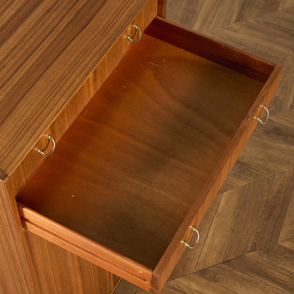 ヴィンテージ ワードローブ