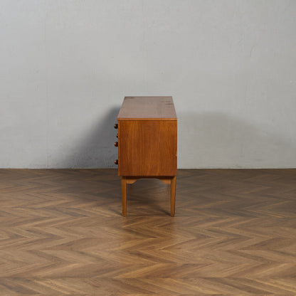 イギリス ヴィンテージ サイドボード