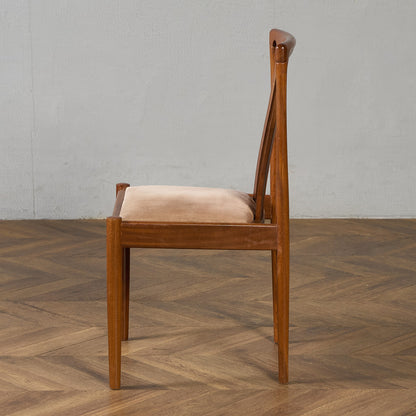 スラットバックチェア