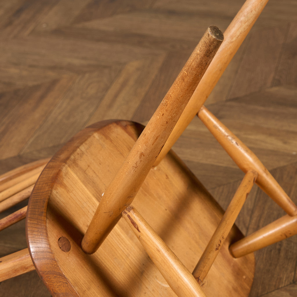 4本 スポーク フープバックチェア