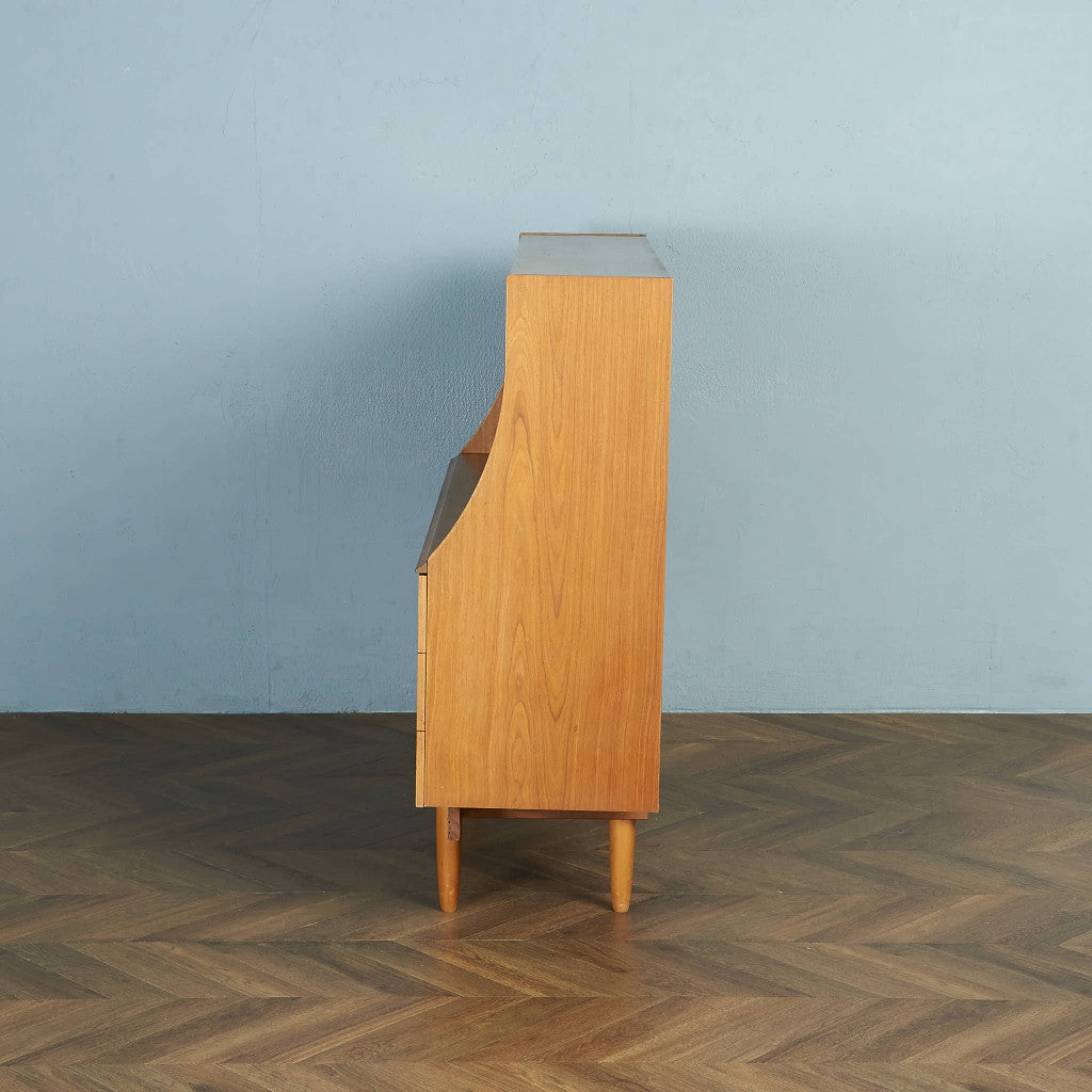 英国ヴィンテージ ハイサイドボード / ハイボード