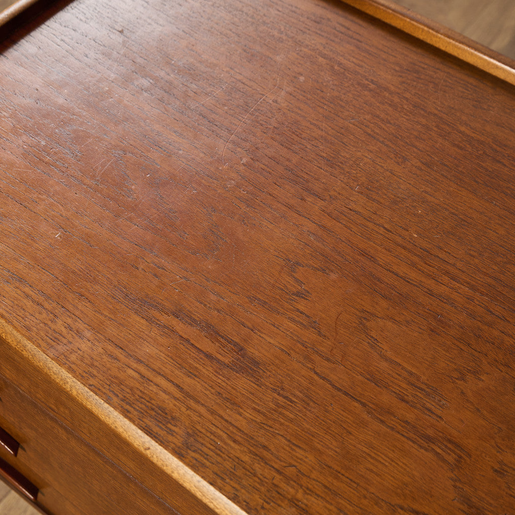 イギリス ヴィンテージ サイドボード