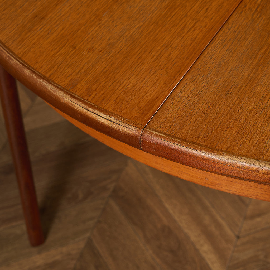 エリオッツ・オブ・ニューべリー Elliotts Of Newbury ヴィンテージ エクステンション ラウンド ダイニングテーブル #98394