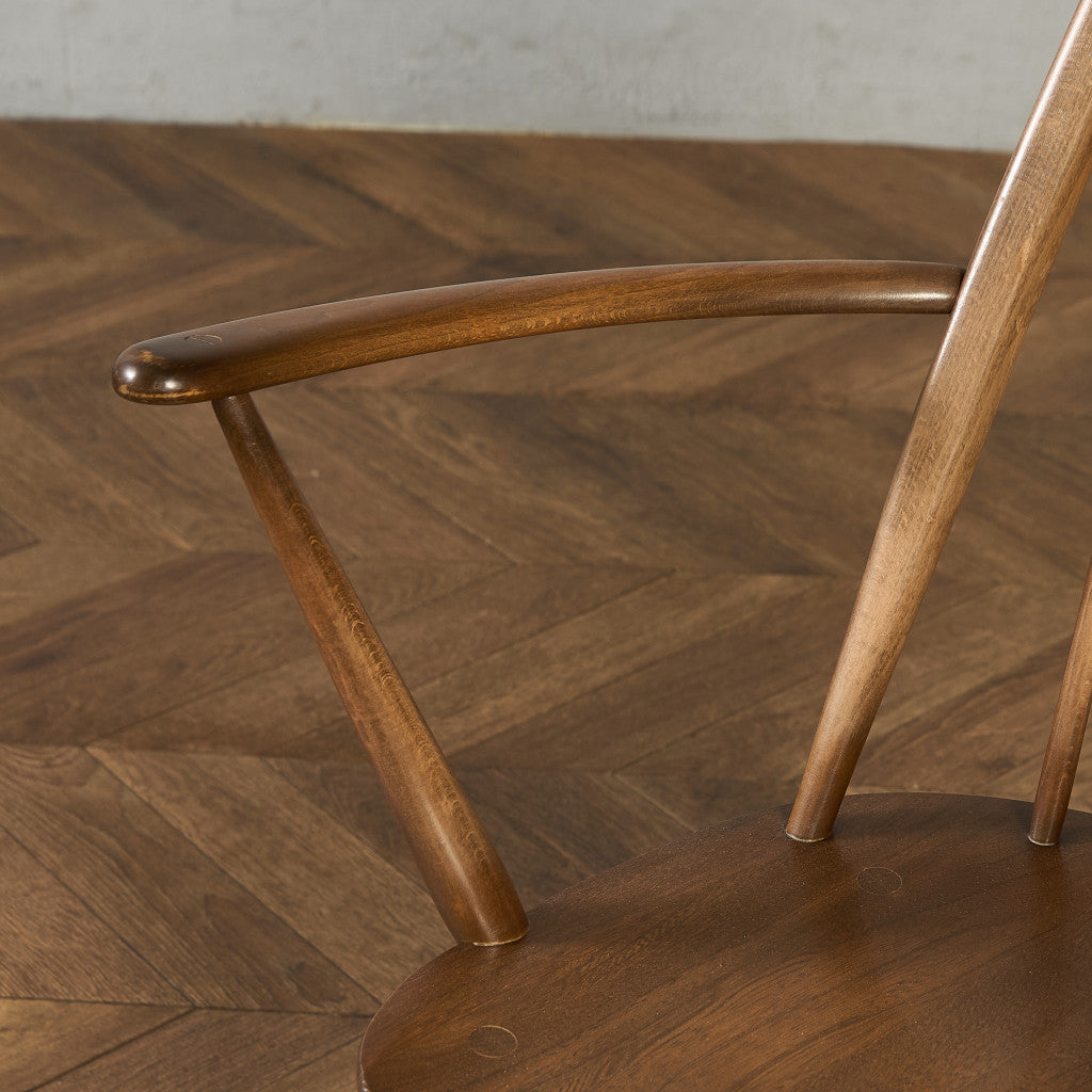 スワンバック アームチェア